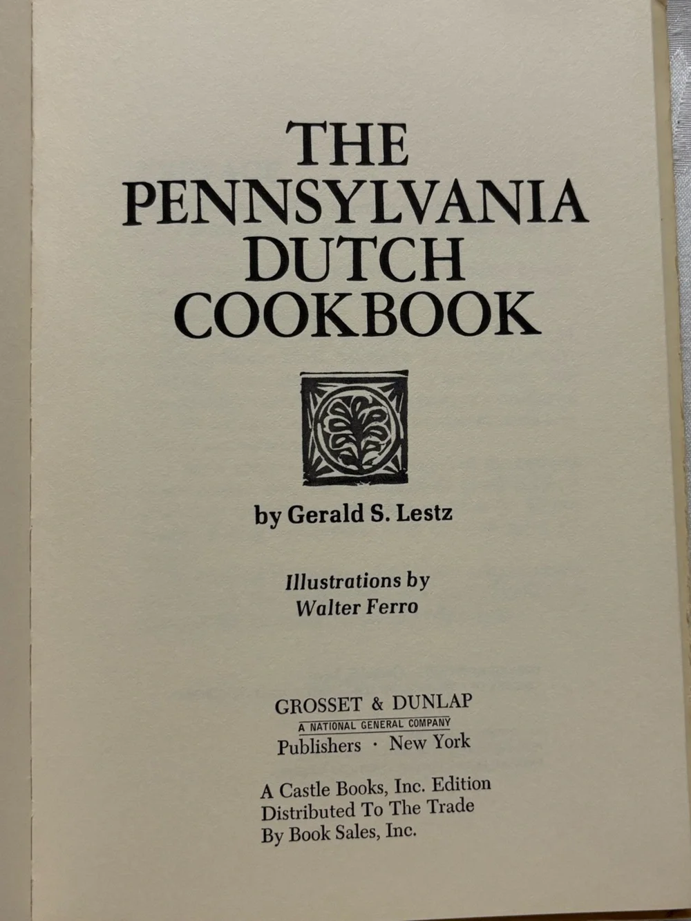 Vintage, 3 Cookbooks, Hershey’s, Pennsylvania PA Dutch, Zion Church, 2 Postcards